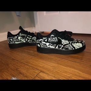 Brand new Air Force 1 foamposite pro cup snakeskin